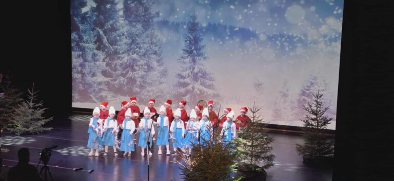 MIKOŁAJKI W DOMU KULTURY